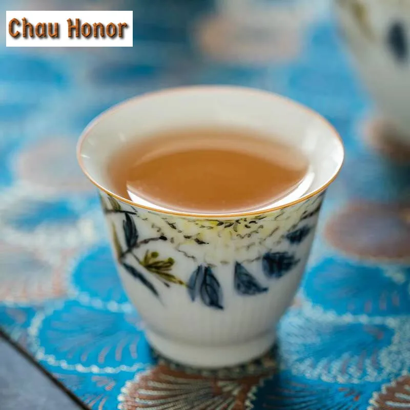 2pc/set White Porcelain Hand-painted Hydrangea Vertical Pattern Tea Cup Kung Fu Tea Set Master Cup Ceramic Trumpet Tea Cup 35ml