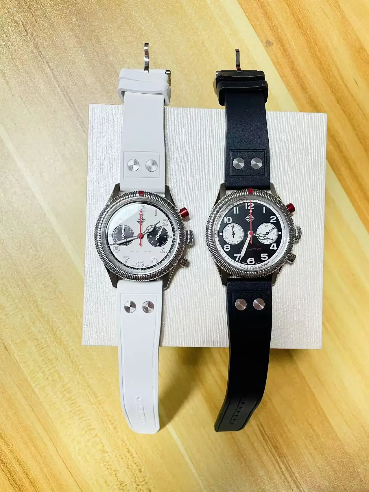 タイケ 2025 New IXDAO 39mm Pilot Men Quartz Watches Peregrine Falcon