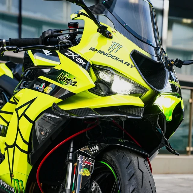 Kawasaki ZX-6R 2024 Carbon Fiber Front Lip Spoiler Wing Carbon