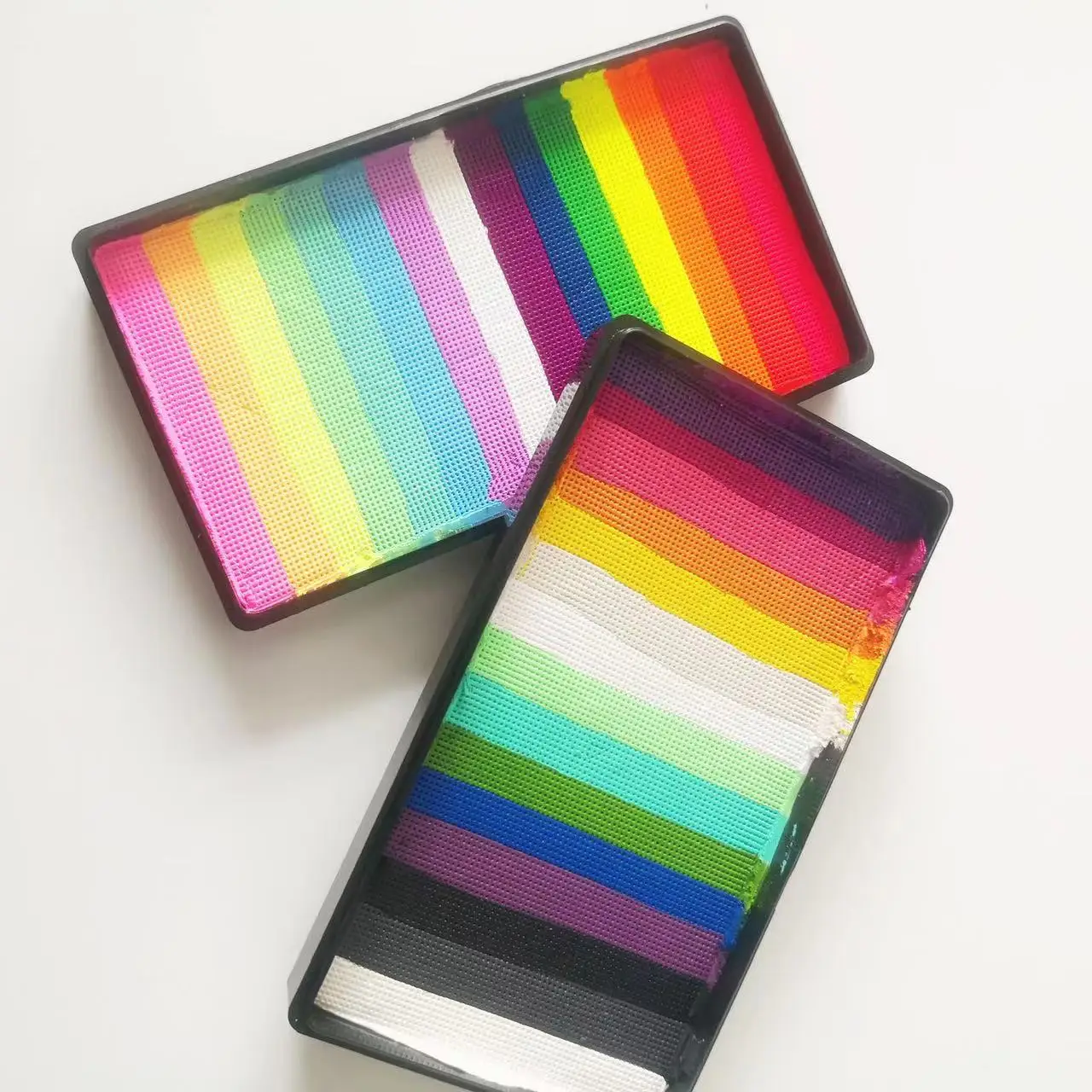Wholesale 120g Rainbow Split Cake UV Matte Pearly Water Activated Eyeliner Face Painting Body Art Paint (free sponge) 2