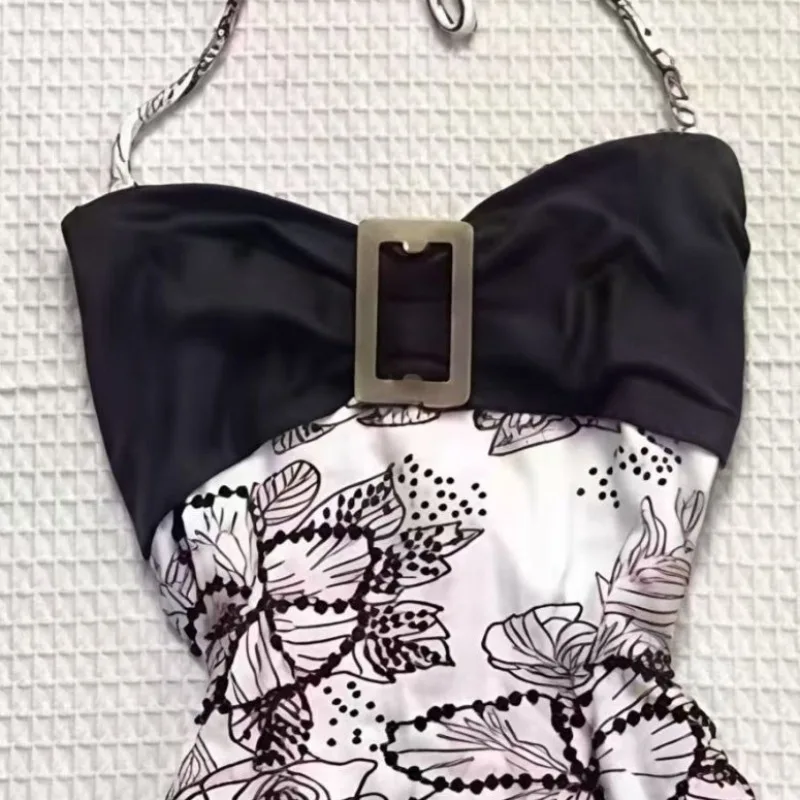 Retro Halter Top American Punk Hottie Halter Vest Harajuku Aesthetic Print Camisole Summer Splicing Design Tees Street Clothing 3
