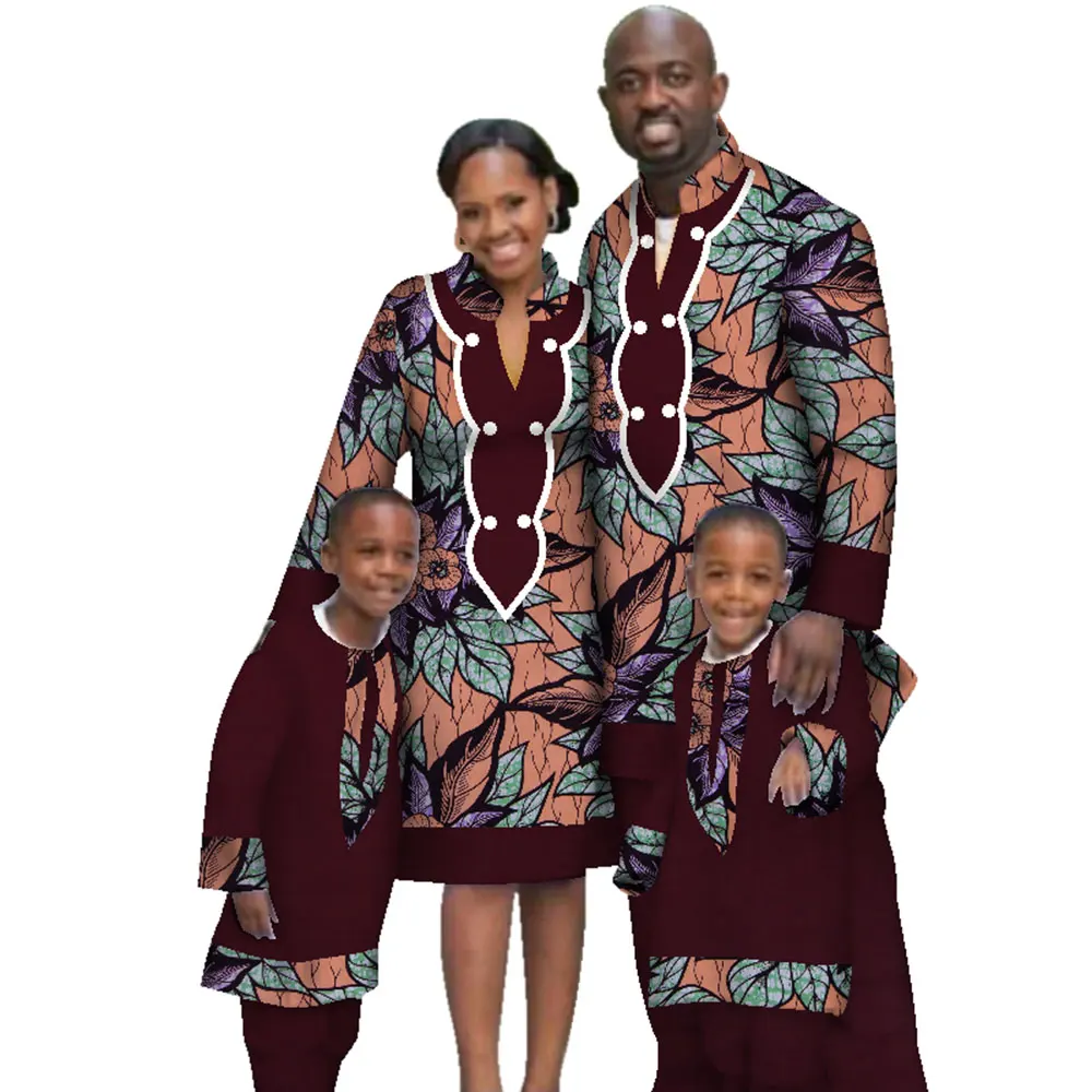 Vêtements assortis décontractés pour la famille, père, mère, fils