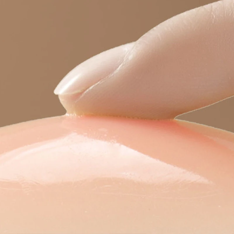 Silicone Nipple Cover Reusable Breast Petals Lift Invisible Silicone Bra-less Pasties Pad Nipple Cover Invisible Petal Adhesive Stick on Bra For Women