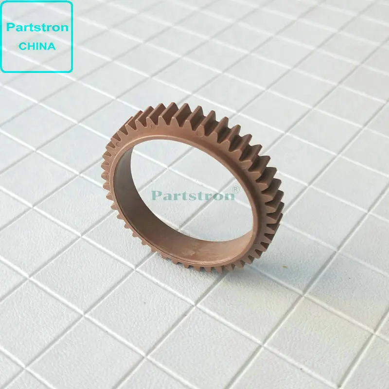 

1Pc Upper Roller Gear 6LH55212000 For use in Toshiba 205L 255 305 355 455 206L 256 306 356 456 506 205SE 255SE 305SE 355SE