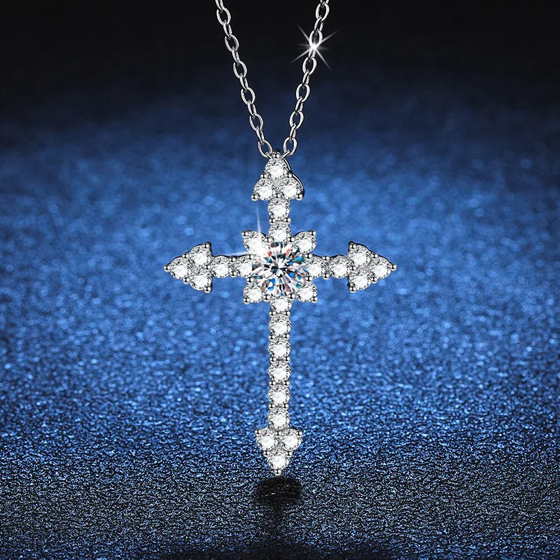 

Fashion Europe and America 925 sterling silver full drill ten pendant drill shape pendant sexy girl quality high jewelry gift