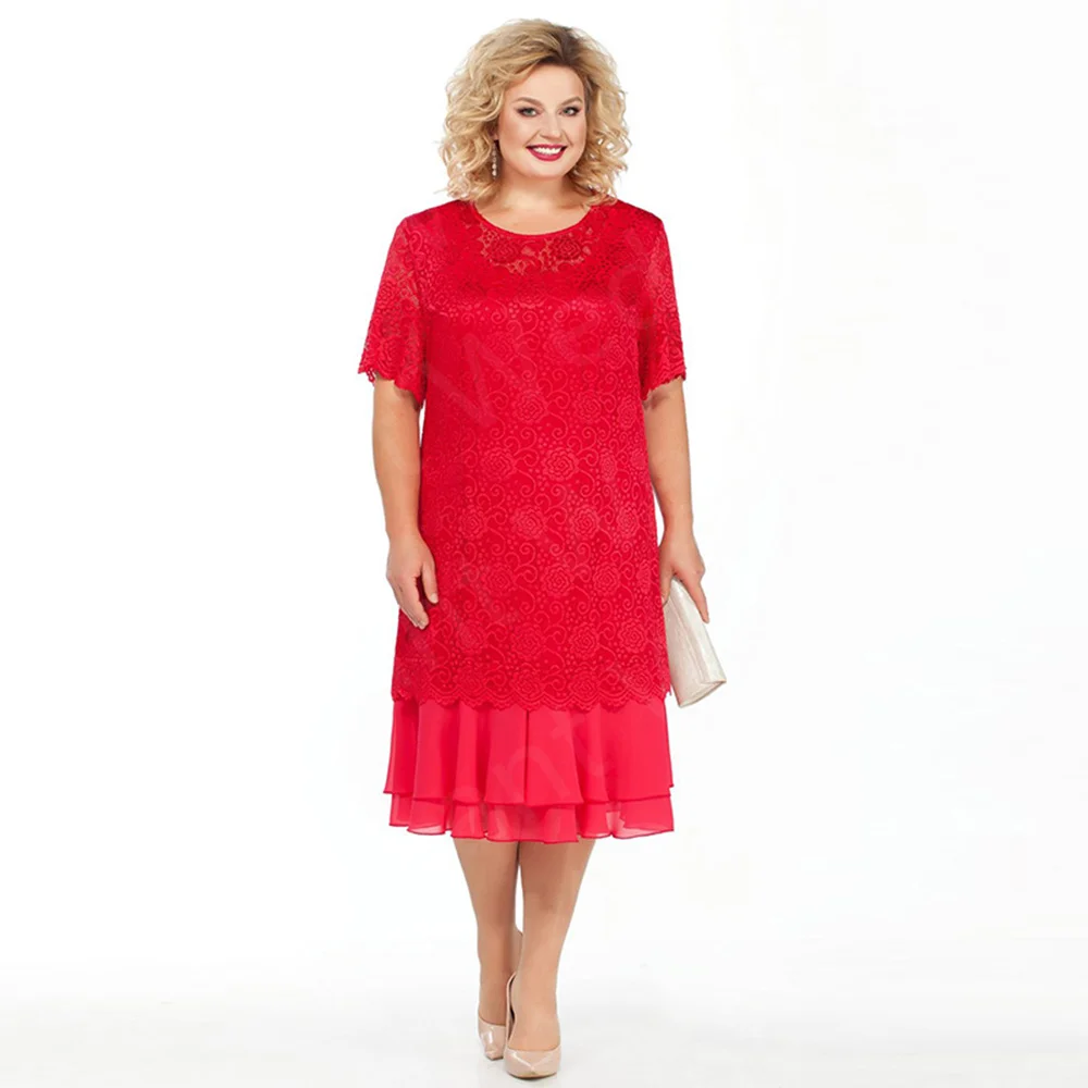 

New Arrival Red Plus Size Mother of the Bride Dresses Lace Half Sleeves Round Neck Wedding Party Gowns Tea Length