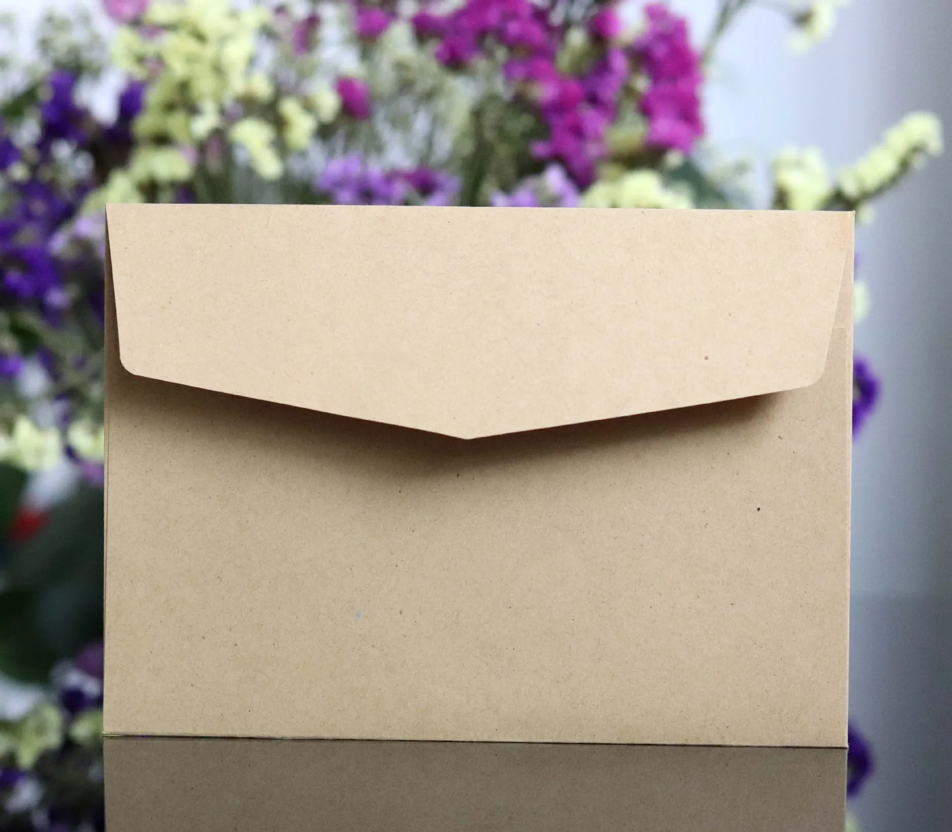 Kraft paper envelope, 50 pieces per pack, 19.3 * 13.3cm, card, invitation letter envelope, postcard invitation letter