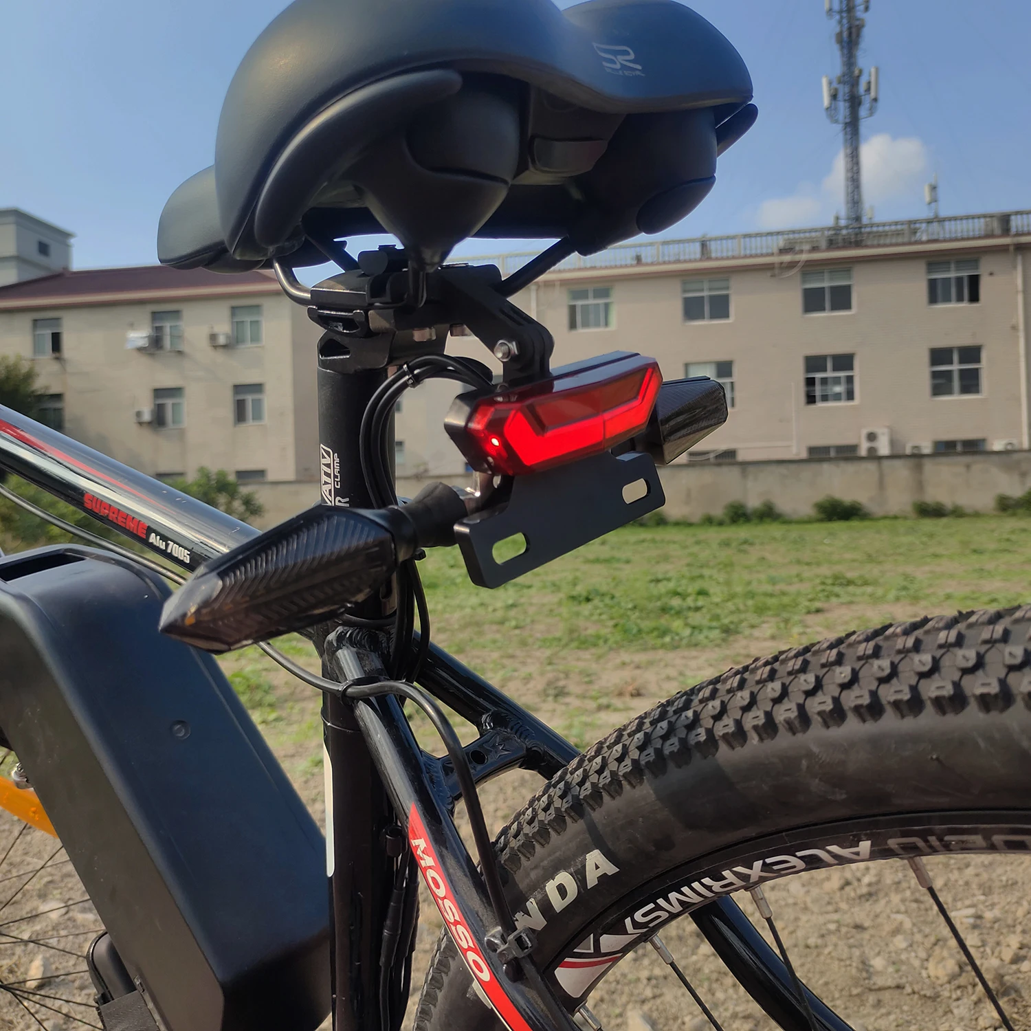 Ebike Ã¨ Obbligatorio Usare Il Casco In Bici Bici Elettrica Doppia