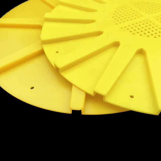 5 db Méh Kolónia Gyors Esger Kijárat A Fészekajtó Menekülése 8Ways 16 -Utcai Pályán Műanyag Kerek Lemez Méhkónus Apicultura Farm Kellékek - Image 4