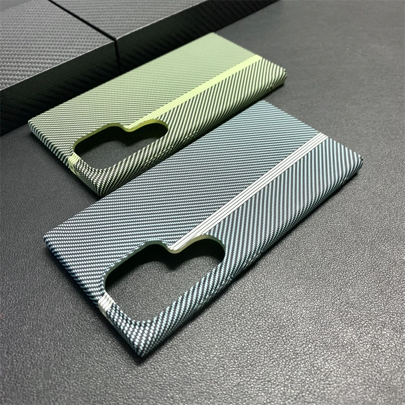 Luxury Ultra Thin Carbon Fiber Pattern Armor Case - Slim, Hard, Shockproof Phone Protection