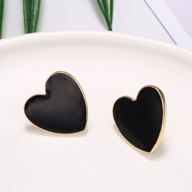 Black Painting Heart Stud Earrings Irregular Big Ear Studs for Women Female Vintage New Trendy Statement Women Jewelry