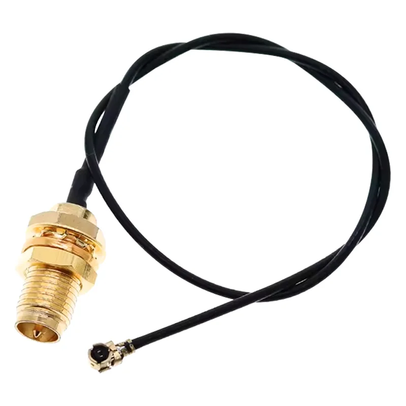 Paquet de plusieurs antennes RPSMA-K pour drone, câbles de 30cm et 40cm, connecteurs dorés, sur fond blanc.