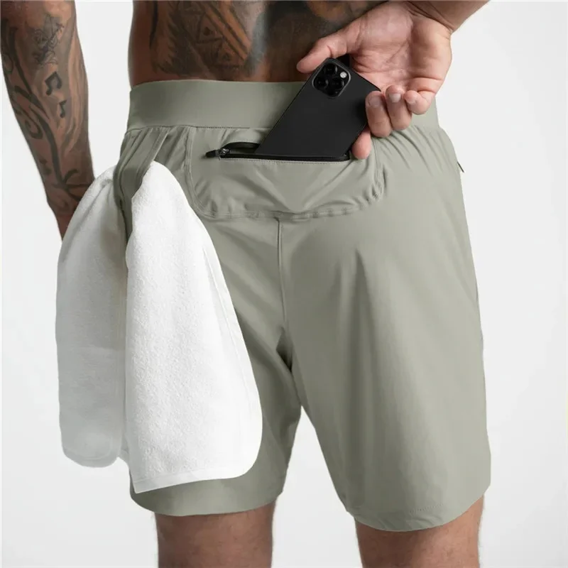 Men's Quick-Dry Athletic Jogger Shorts with Zipper Pockets