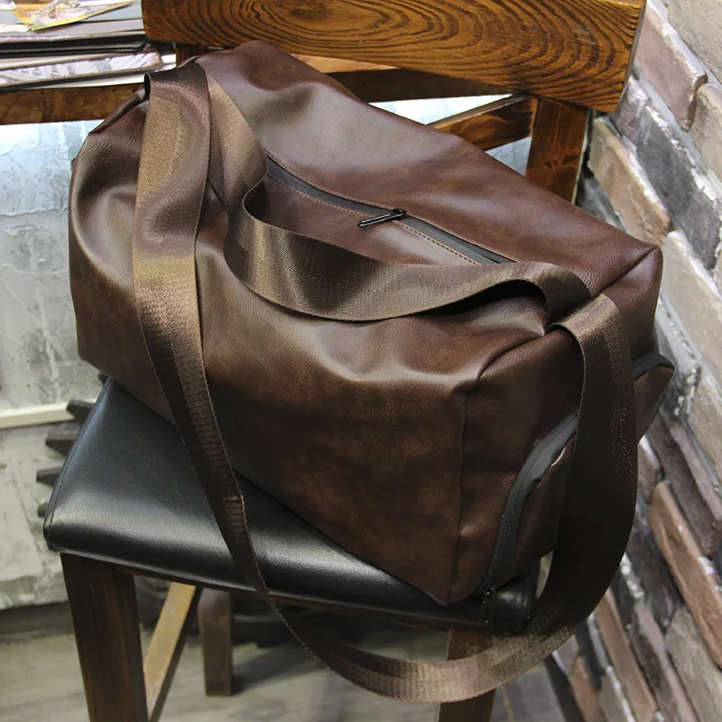 

Large Capacity Gym Bag with Wet-Dry Separation