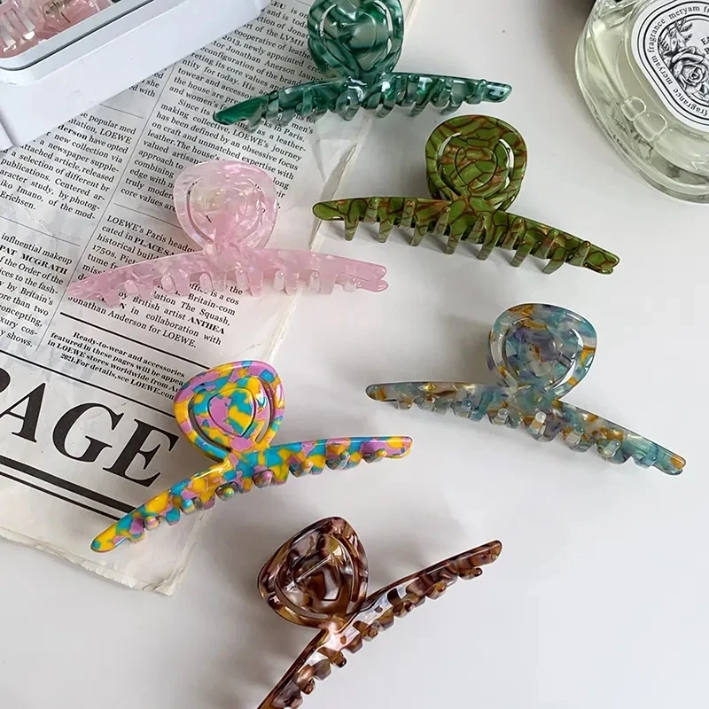 

New Creative Design 18.3cm Large Geometric Hollow Flower Hair Clip Retro Acetate Board Shark Clip Hair Accessories