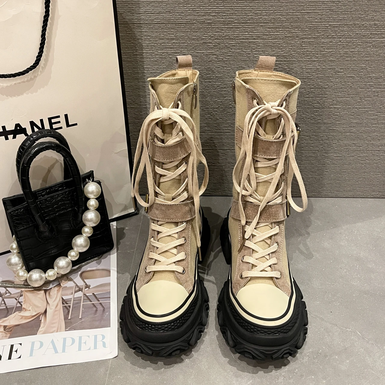 Botas de lona de suela gruesa para mujer, estilo europeo y moderno - True Deals Club