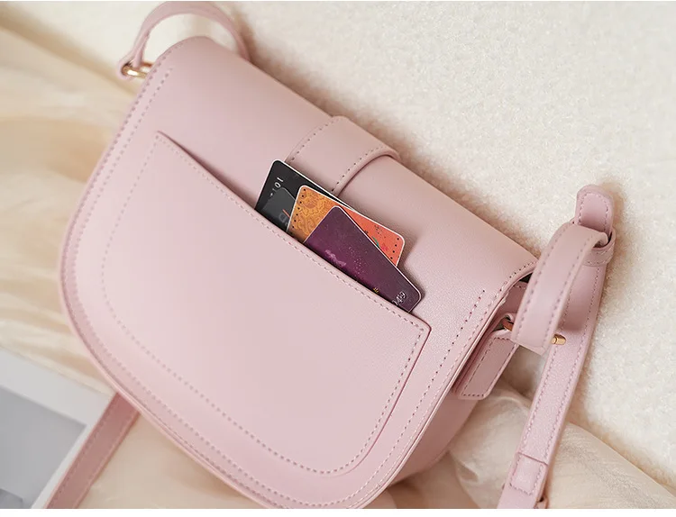 enjoy luxury on X: LOUIS VUITTON Odéon MM shoulder bag cross body bags  women 2020 new fashion handbags #lvbag #lvlover #lvbags #lvmonogram  #louisvuittonbag #louisvuittonlover #louisvuittonhandbags   / X