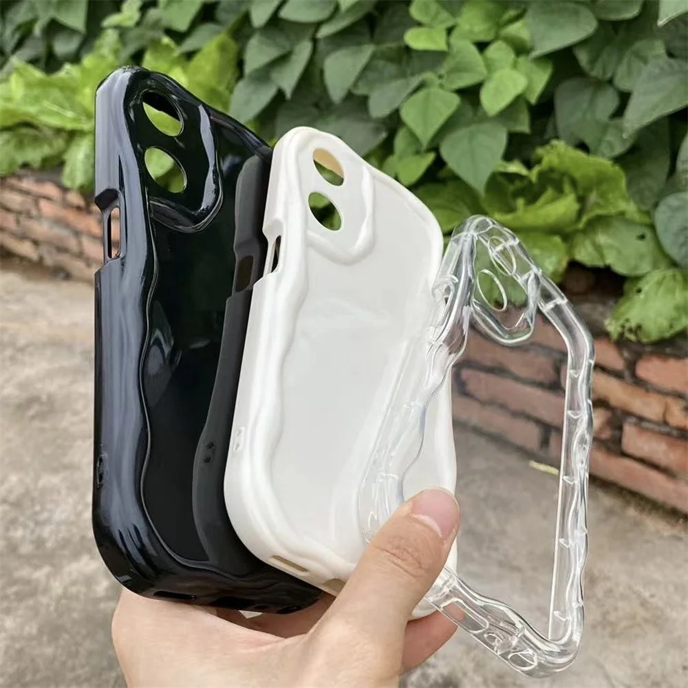Clear Curly Frame Soft TPU Shockproof Phone Case with Wavy Bumper Design