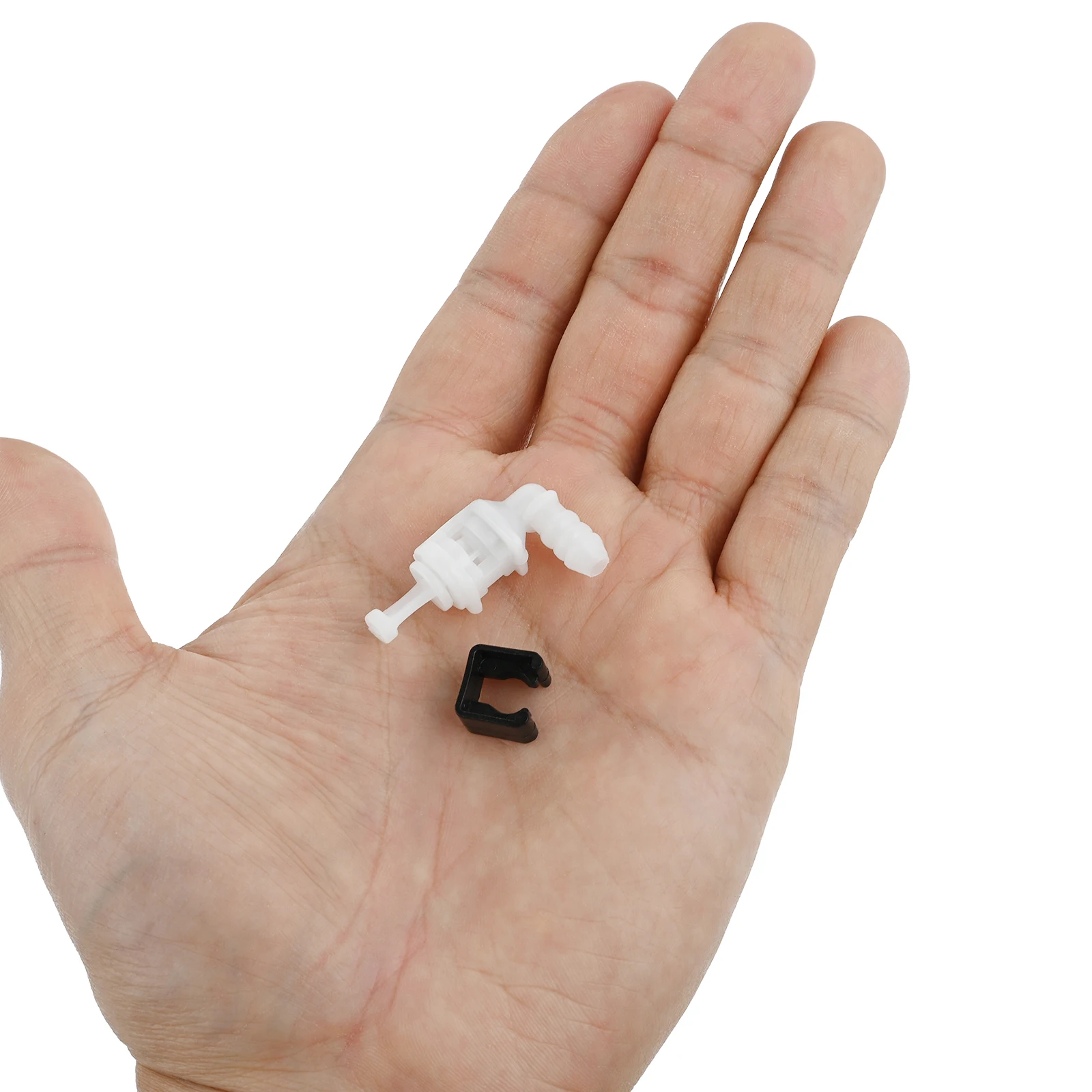 2Pcs Car Windshield Washer Nozzle Connector Elbow Clips Head 3B0955665C for A3 A4 A6 A8 Q5 Q7 TT Beetle Golf Jett Passat Octavia 4
