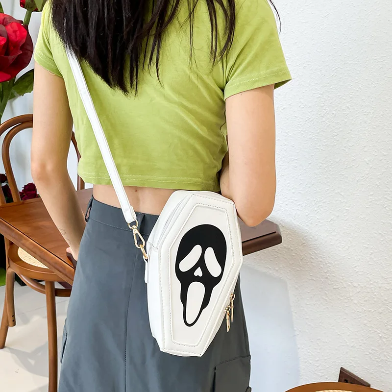 

New Funny Ghost Face Bag Personality Shoulder Bags Halloween Devil Bag Leather Underarm Purses Bagutte Pu Handbags Small Satchel