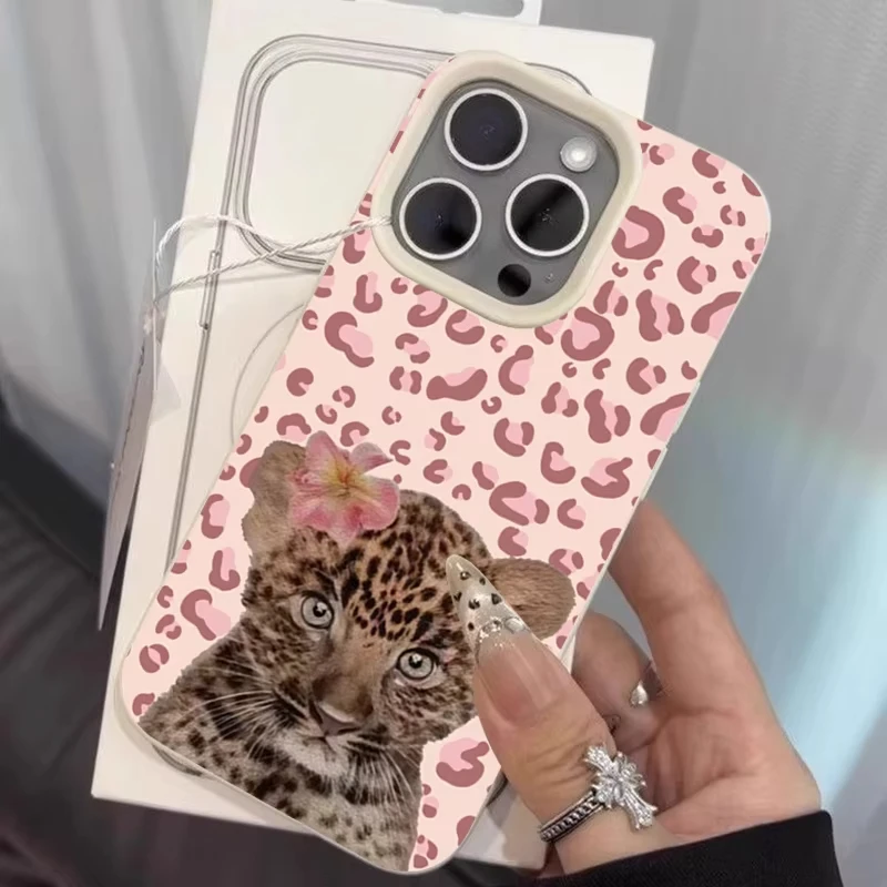 Pink Leopard Print Shockproof Phone Case with Cub Pattern
