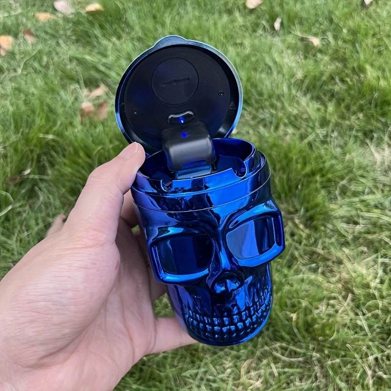 1Pc Creative Car Printed Ashtray with LED Lights Skull Smoking Tray Automatically When Open