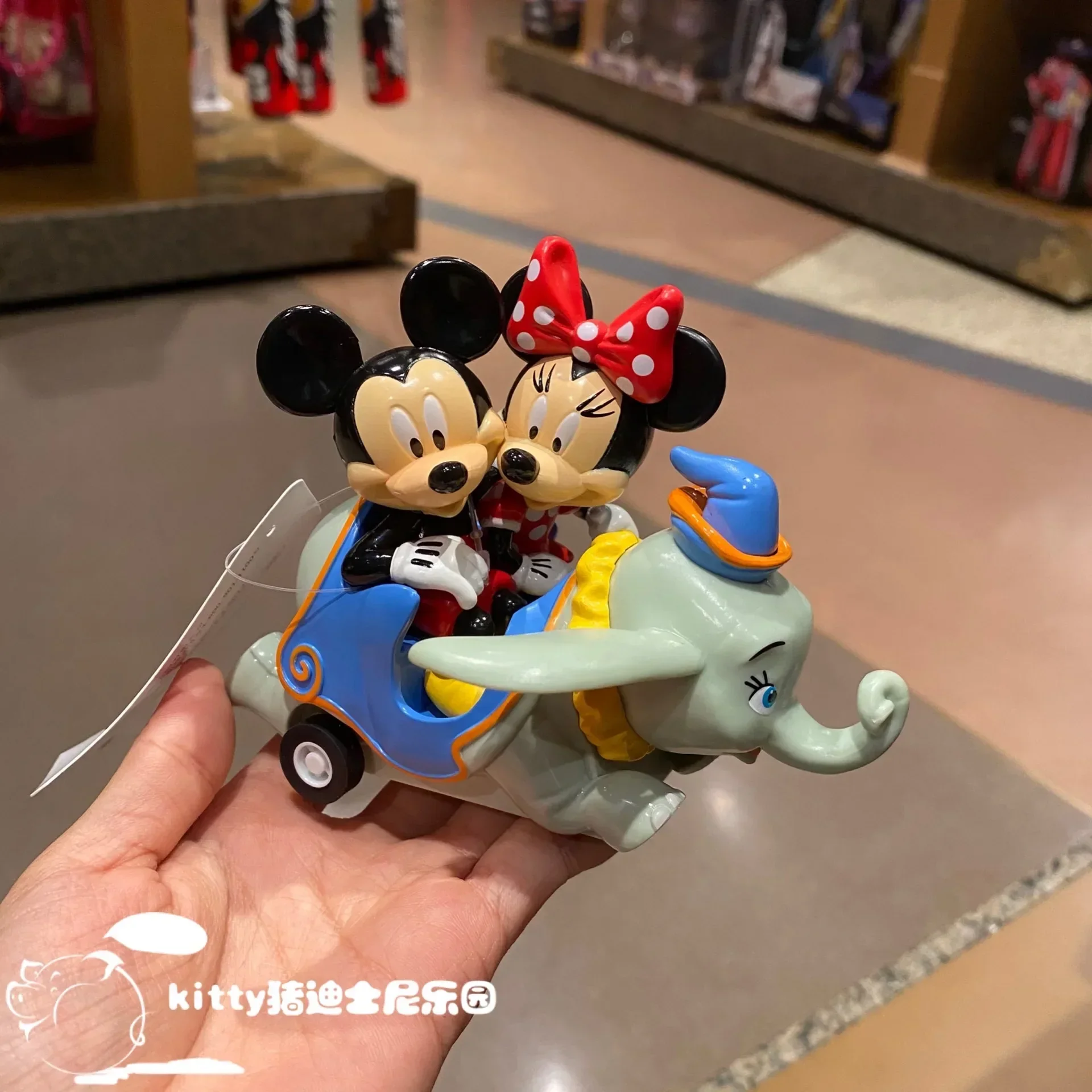 

Оригинальные гоночные игрушечные машинки Disney, модель Микки, Минни, Дамбо, Ститч, аниме фигурки, куклы, милая детская головоломка, подарок