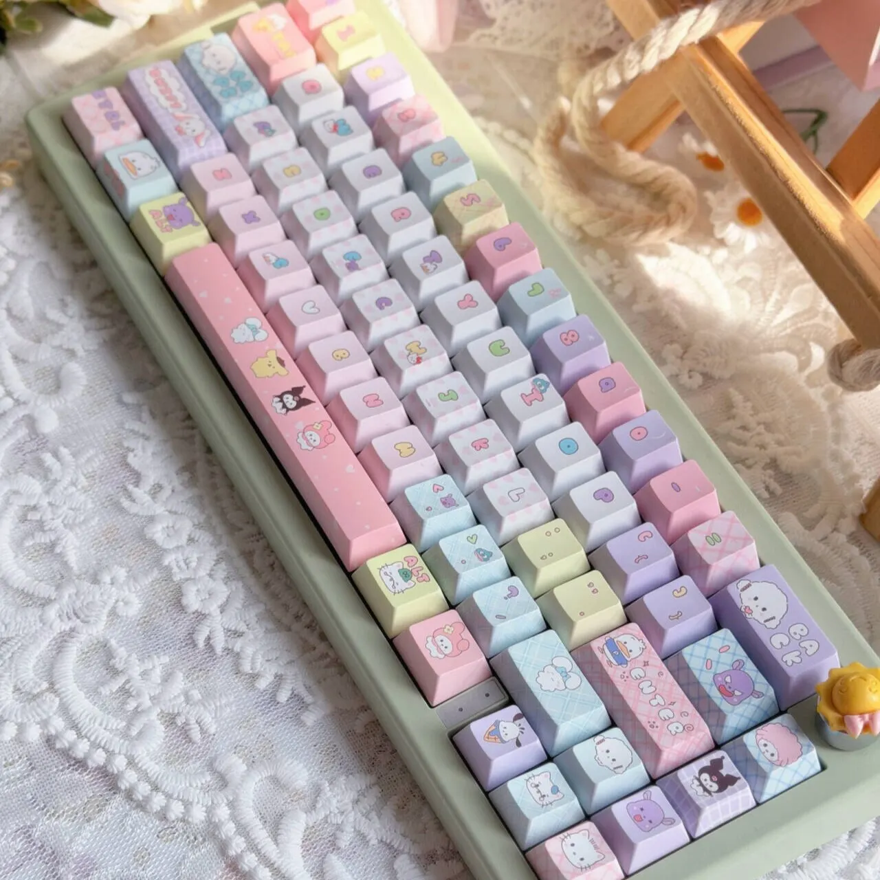 WY 산리오 키캡 5면 열전사 귀여운 PBT 소재 적용 기계식 키보드 키캡