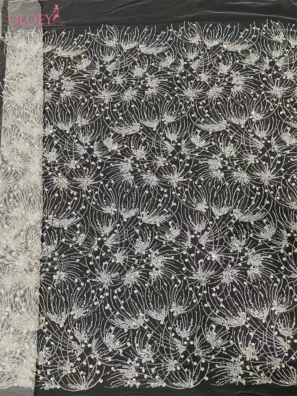 

Fashion Elegant French Embroidery Beaded Lace Fabric African Nigerian With Sequins Fabric For Wedding Dress