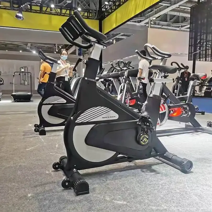Factory Best Professional Indoor Spin Bike Commercial Magnetic Exercise Bike Steel Material For Gym Use