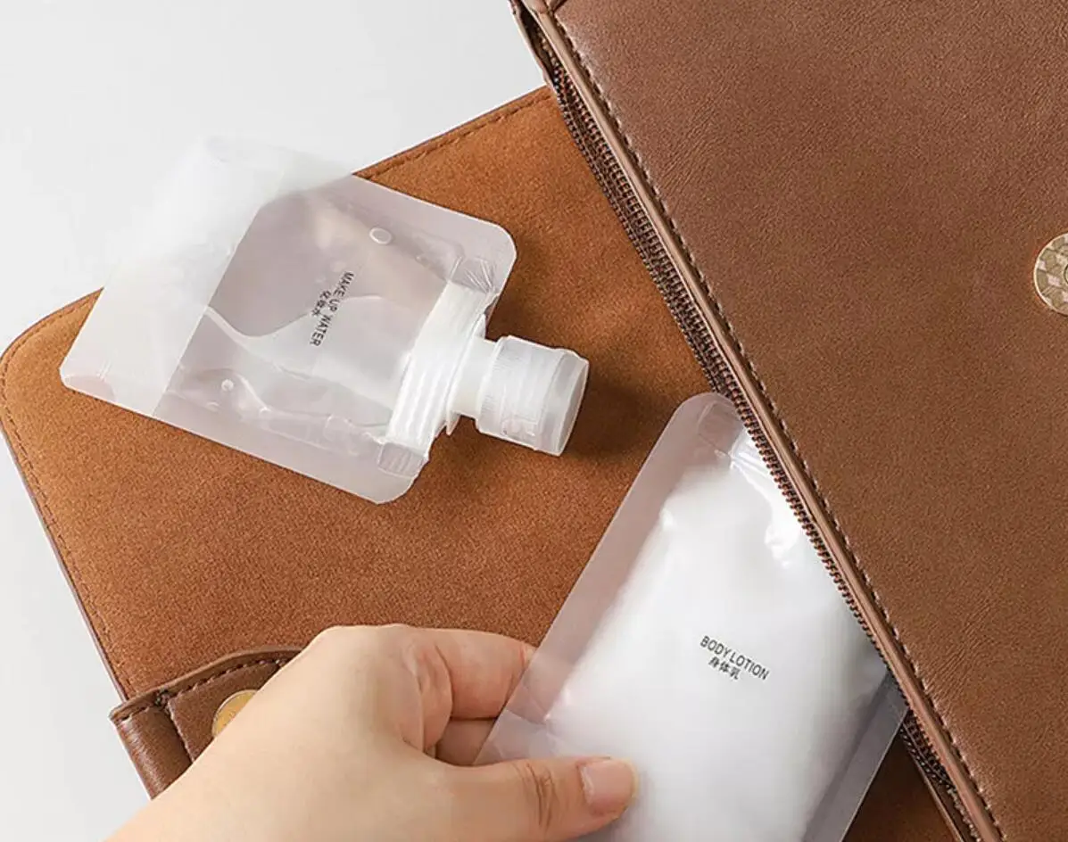 Travel Bag Cosmetic Lotion Shower Gel Shampoo Portable Small Facial Tools