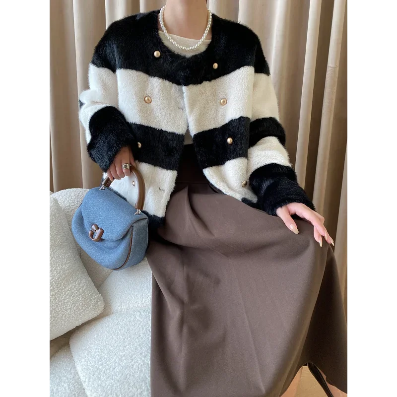 Women Fake Fur Thick Autumn Winter Black White Contrast Small Fragrance Casual Luxury Simple Loose Fashion Warm French Fur Coat