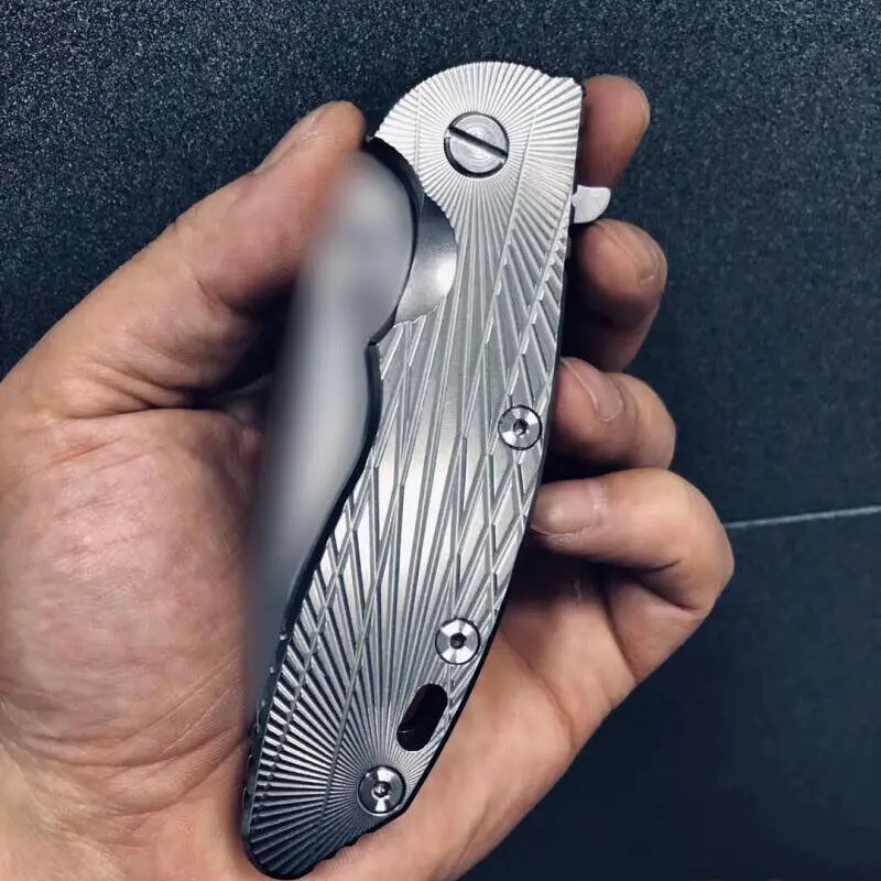 

Патч из титанового сплава для ножей Rick Hinderer XM18 3,5, радиальный узор Fine Ston