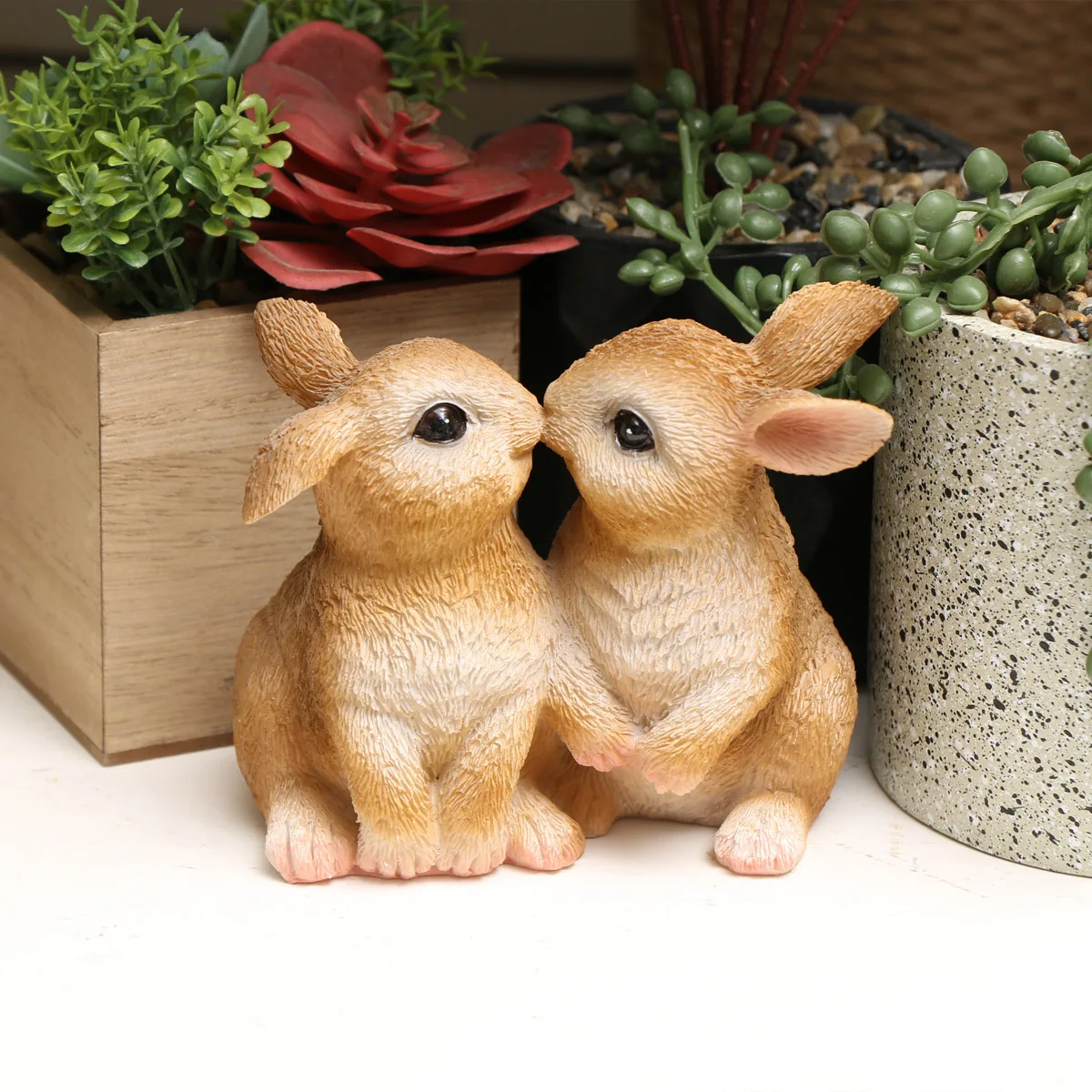 1 piece of kissing couple rabbit ornaments garden ornaments and courtyard accessories resin ornaments garden decoration resin handicraft ornaments resin ornament animal ornaments