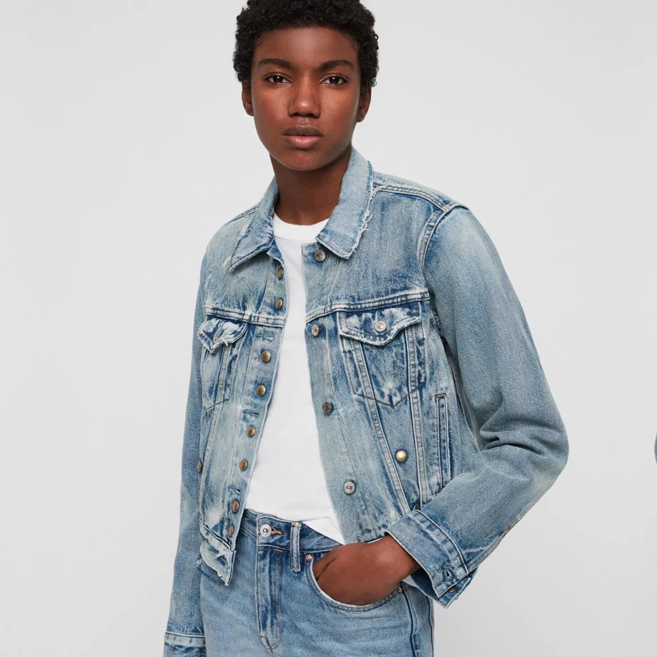 Cappotto In Denim Con Rivetto Rock Blue Wash Da Donna Britannico As Testa Di Pecora