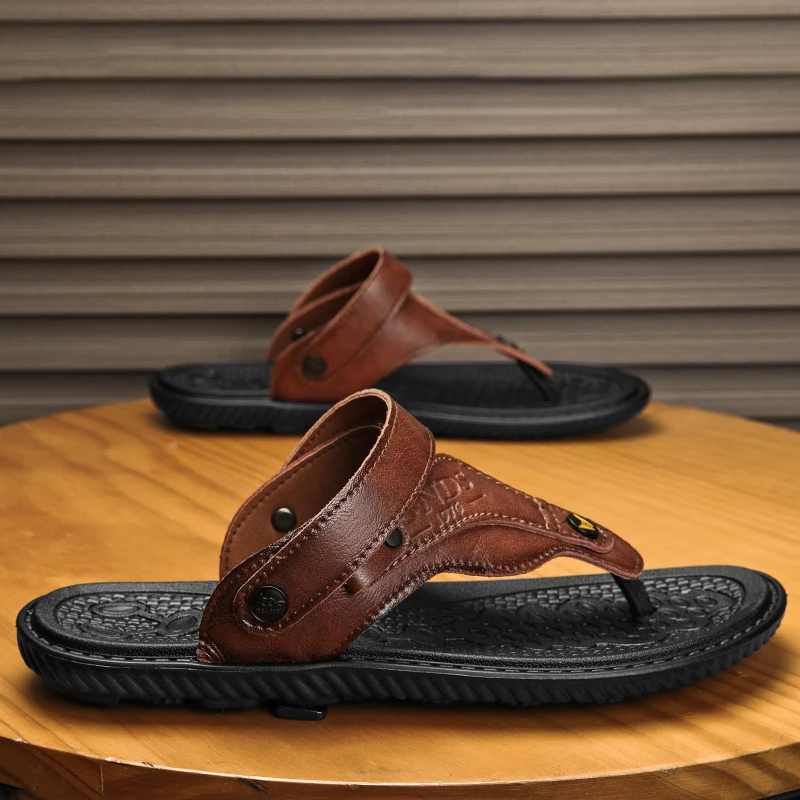 

Sandals for Men Lightweight Water Proof Flip Flops Comfortable Flat Wear-Resistant Casual Slippers Summer Shoe Brand Men Sandals