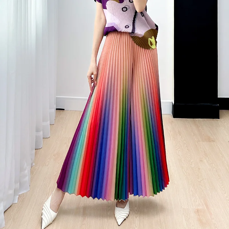 Women\'s Spring/Summer New Gradient Pleated Loose and Versatile Wide Leg Flare Pants Fashion Autumn Street Style Rainbow Pants
