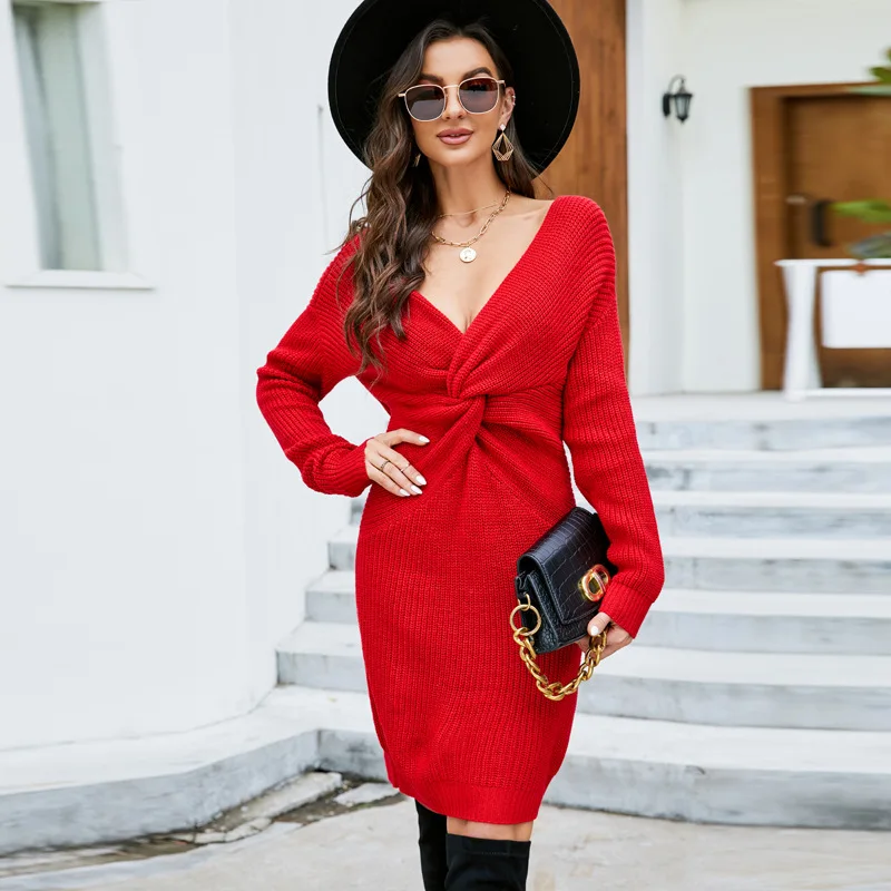 

Red Color Backless Knitted Long Pullovers Full Sleeves Deep V-Neck Slim Fit Lady Long Jumpers Sweaters