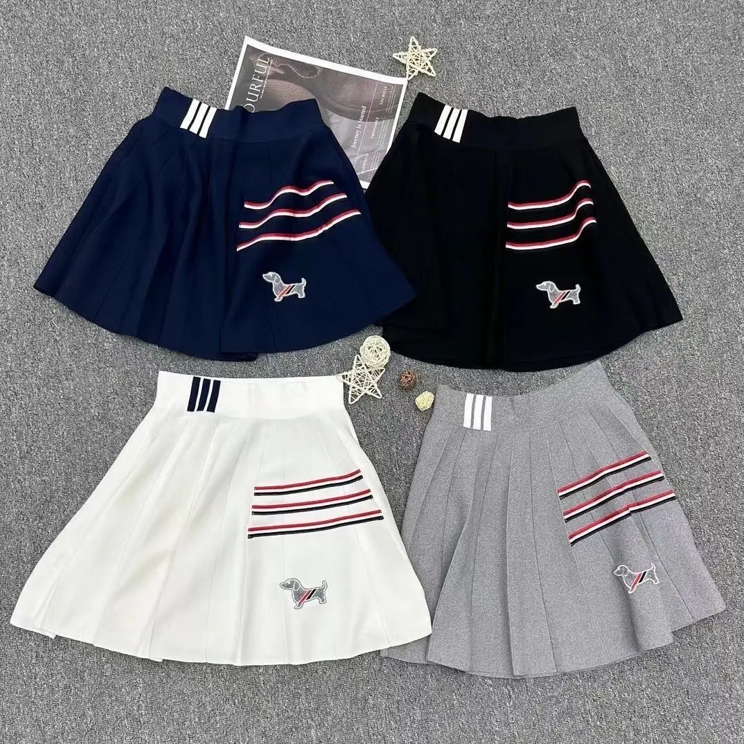 

Puppy Embroidered Three Bars Academy Style Pleated Skirt Half Skirt Women's Summer Style Slim and Versatile Knitted Fit Type Age