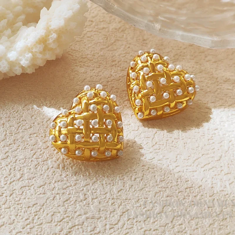 Fashion Jewelry Sweet Korean Temperament Heart Earrings For