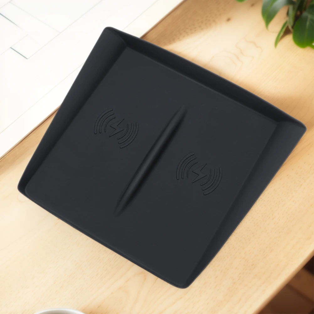 Silicone Central Control Phone Wireless Charging Pad Scratch-Resistant Mobile Phone Non-Slip Mat for Tesla Model 3 Highland