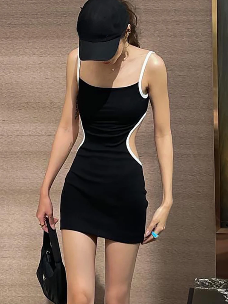 

Europe and the United States 2023 summer explosive new color edge back leaky halter dress women's wear