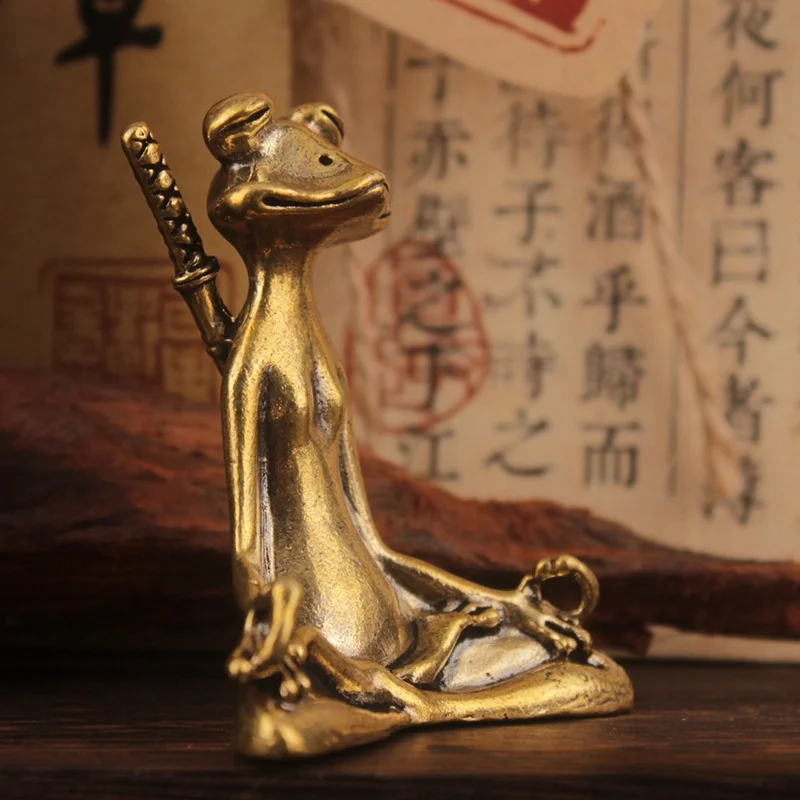 تمثال صغير لسطح المكتب على شكل ضفدع نحاسي، قطعة زخ...