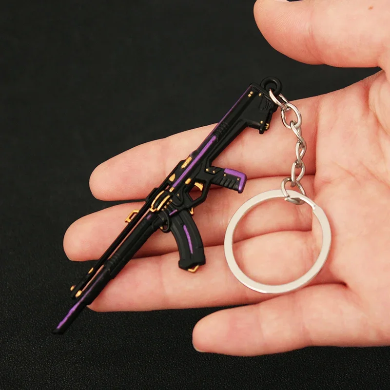 thumbnail image 1 of Llavero Valorant Preludio al caos Modelo de arma vándalo Cuchillo depredador cuerpo a cuerpo Juego de metal Espada samurái periférica Regalos de aleación Juguetes, 1 of 5