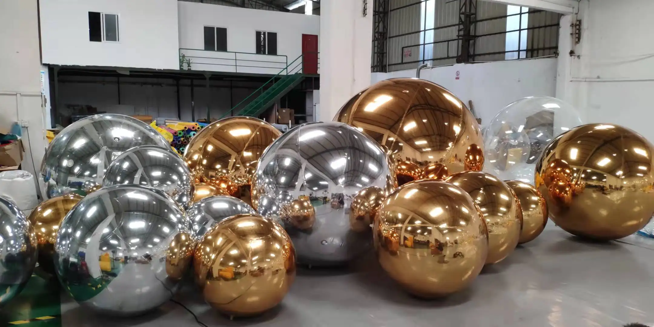 Commerical Event Decoration Use Giant Gold Mirror Balls Disco Sphere