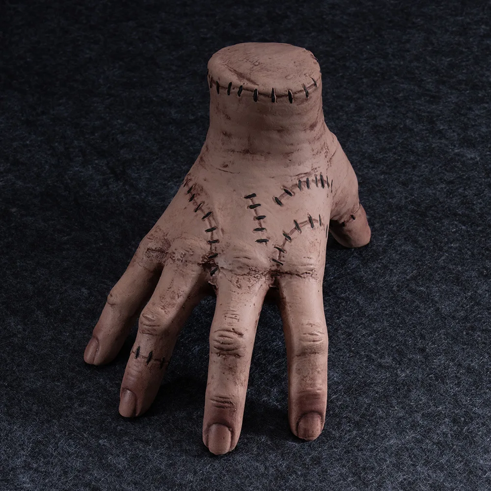 Thing Hand Wednesday Addams Family Fake Hand Toys,Terrifying Severed  Cosplay Hand Standing up Severed Latex Prosthetic Fake Hand Prop Cosplay  Hand by