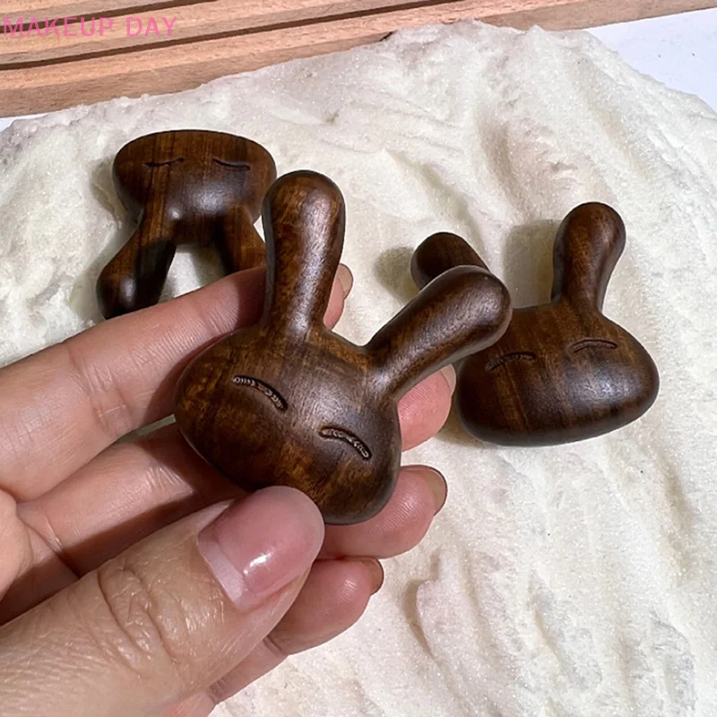 

1Pc Sandalwood Facial Massage Comb Wooden Handle Piece Eye Massage Small Rabbit Comb