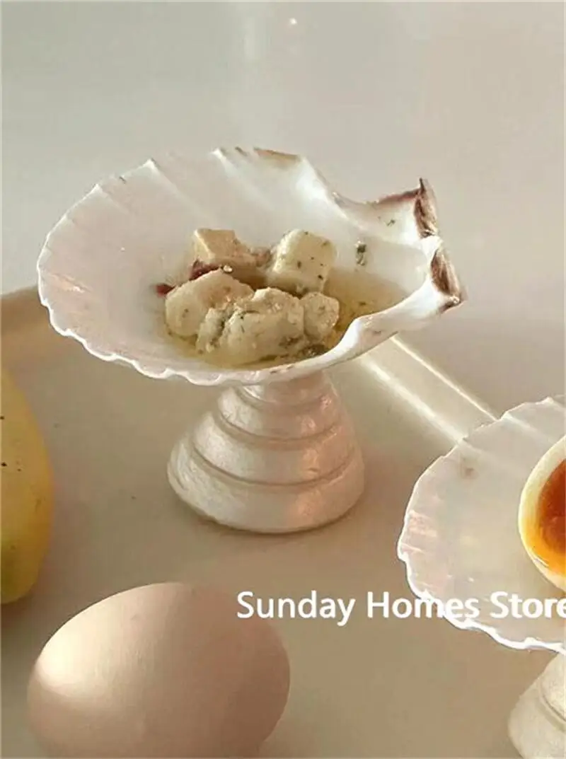 Description Picture 6 of itemHandmade Natural Conch Shell Wine Glass Champagne Cocktail Twisted Cup Pole Wine Cup Barware Table Decor Borosilicate Glass