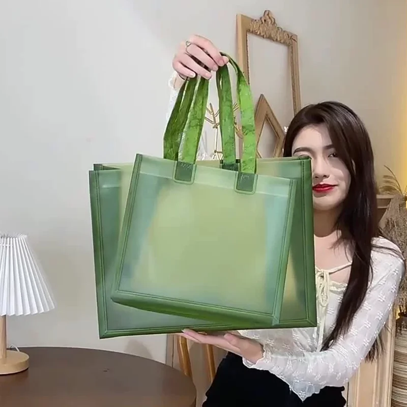 20 pieces high-end thickened handbags translucent clothing store gift packaging bags support printing store logo name 3
