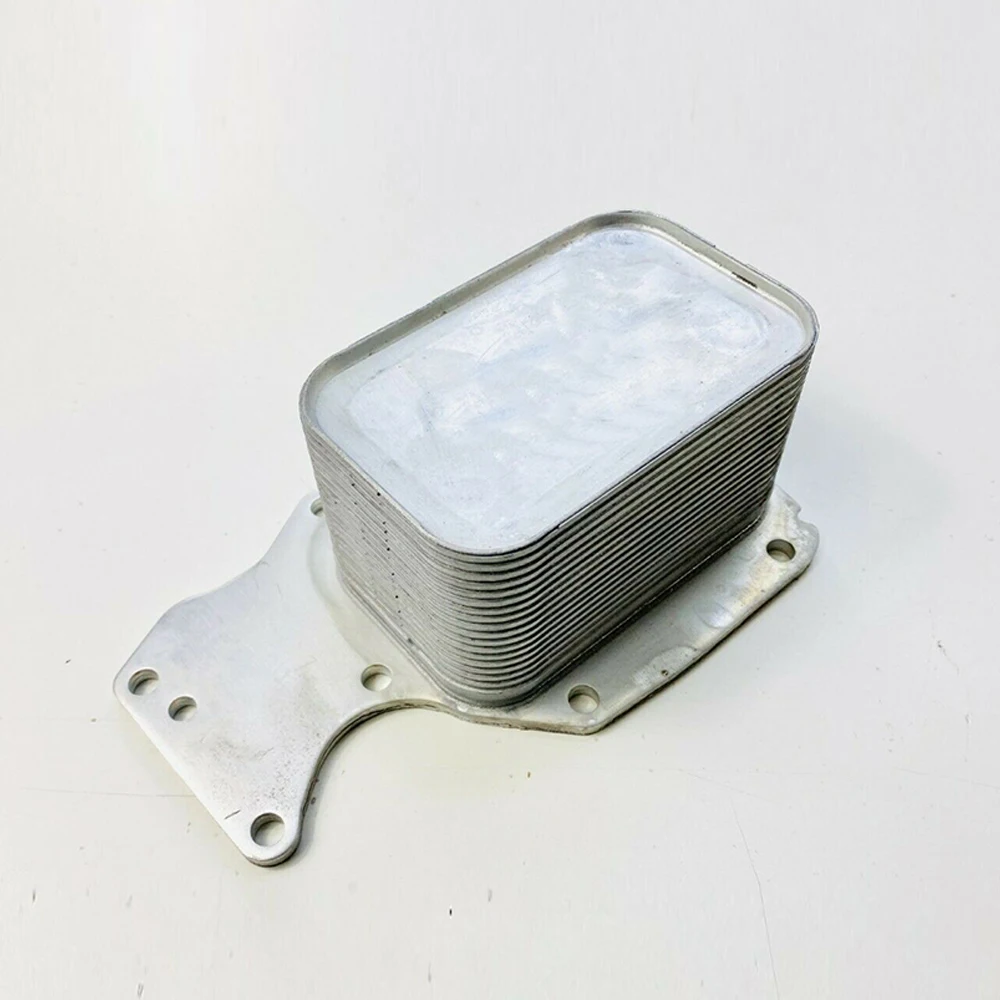 

New Engine Oil Cooler For BMW G30 G31 520i 530i 540i 518d 520d 525d 530d X3 G01 X4 G02 11428585624